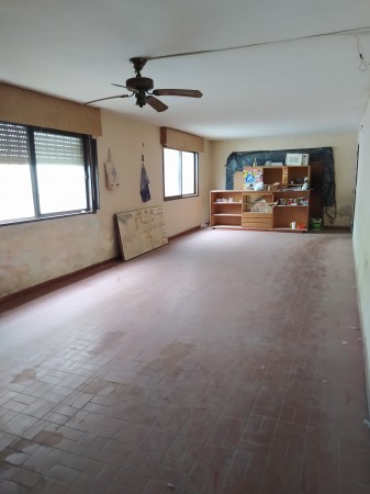 Paraguay 6300, Inmensa propiedad! a reciclar