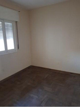 SAN MARTIN 6000. CASA FRENTE Amplio Patio. 2 Dormitorios.