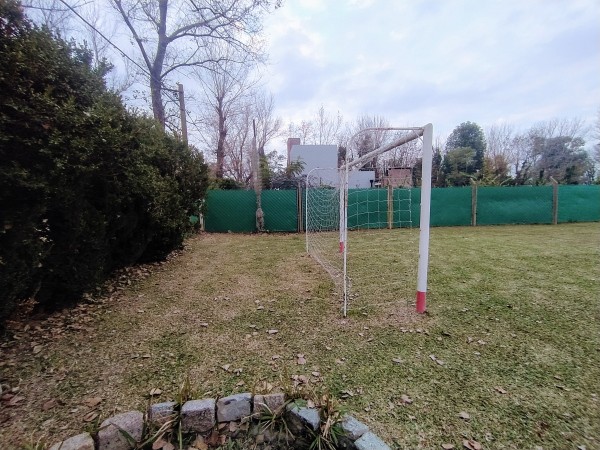 Barrio Los Indios, Roldan, 1320 m2 de lote. Pileta 