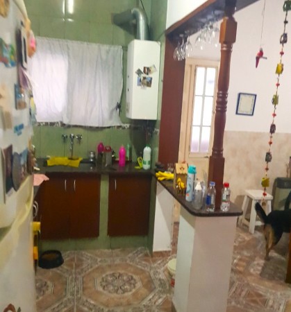 España 3800, planta baja, 1 dormitorio. 
