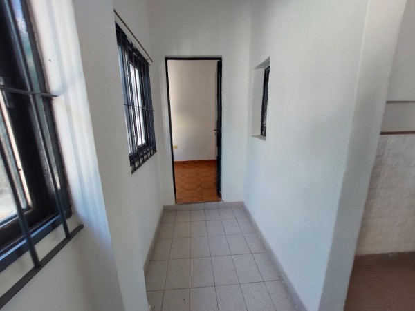 Campichuelo 2200, 3 dormitorios, cochera, patio, parrillero, PB. 