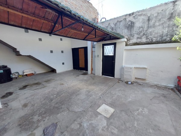 Campichuelo 2200, 3 dormitorios, cochera, patio, parrillero, PB. 