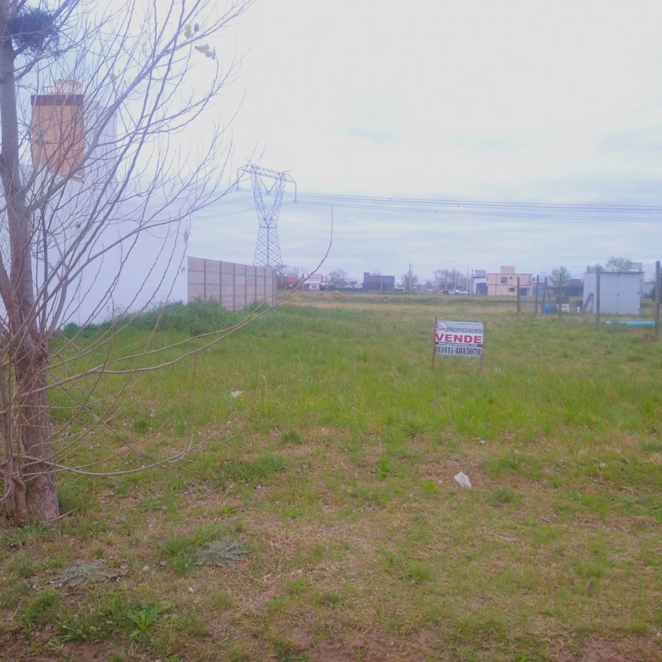 Tierra de Sueños 3, Rigoberta Menchu y Bv Talacasto. 360 m2, Escritura.