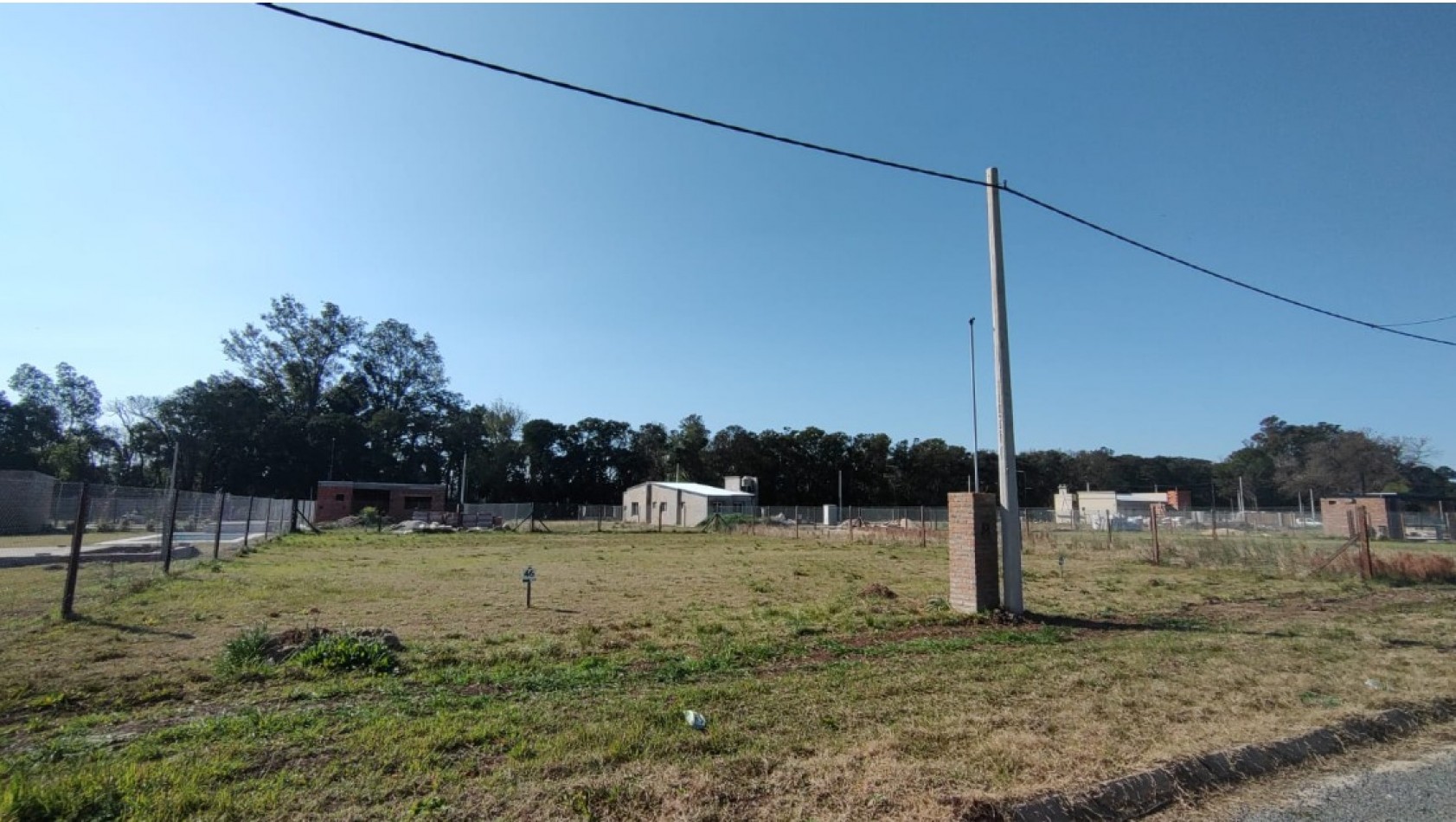 Las Tipas, dos Lotes, barrio sobre ruta 18, km 11.5, A 15 minutos de Rosario! precio por lote.