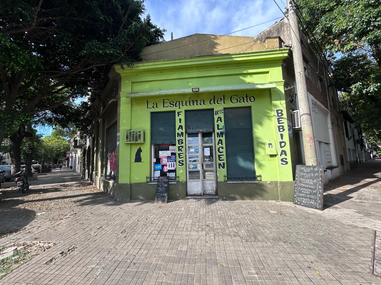 Roca 2200, Esquina La Paz Lote 66 m2, ideal constructoras!