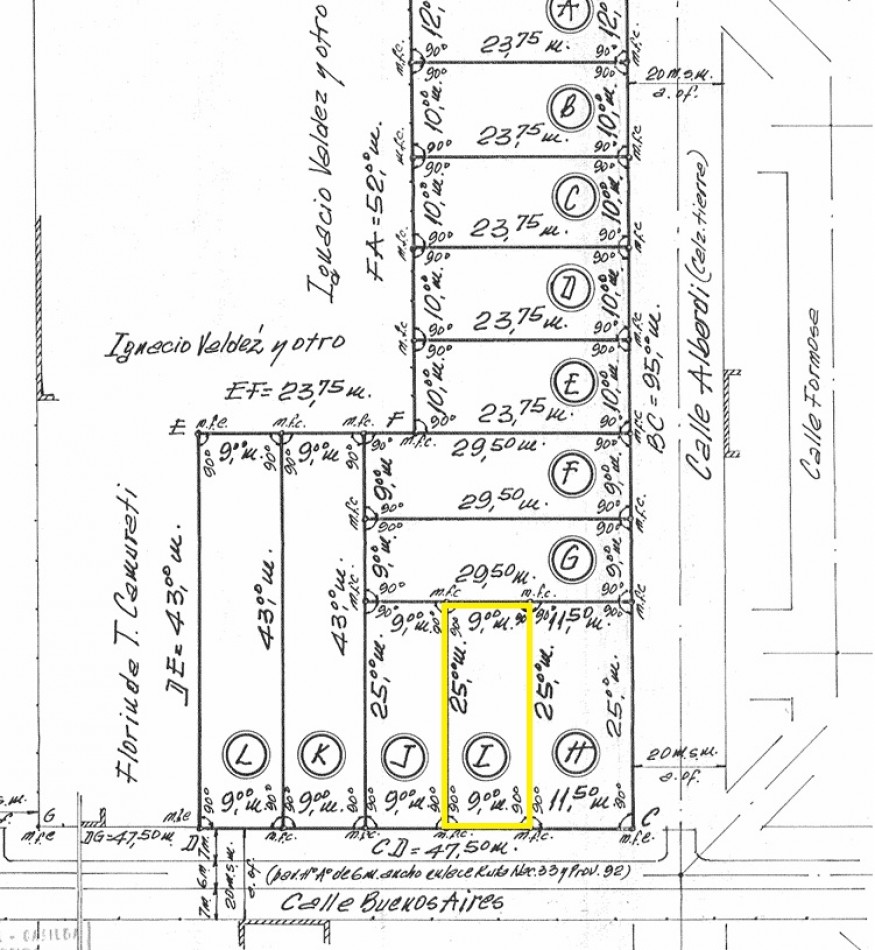 Casilda, Buenos Aires 4000, casa 3 dormitorios, cochera, patio.
