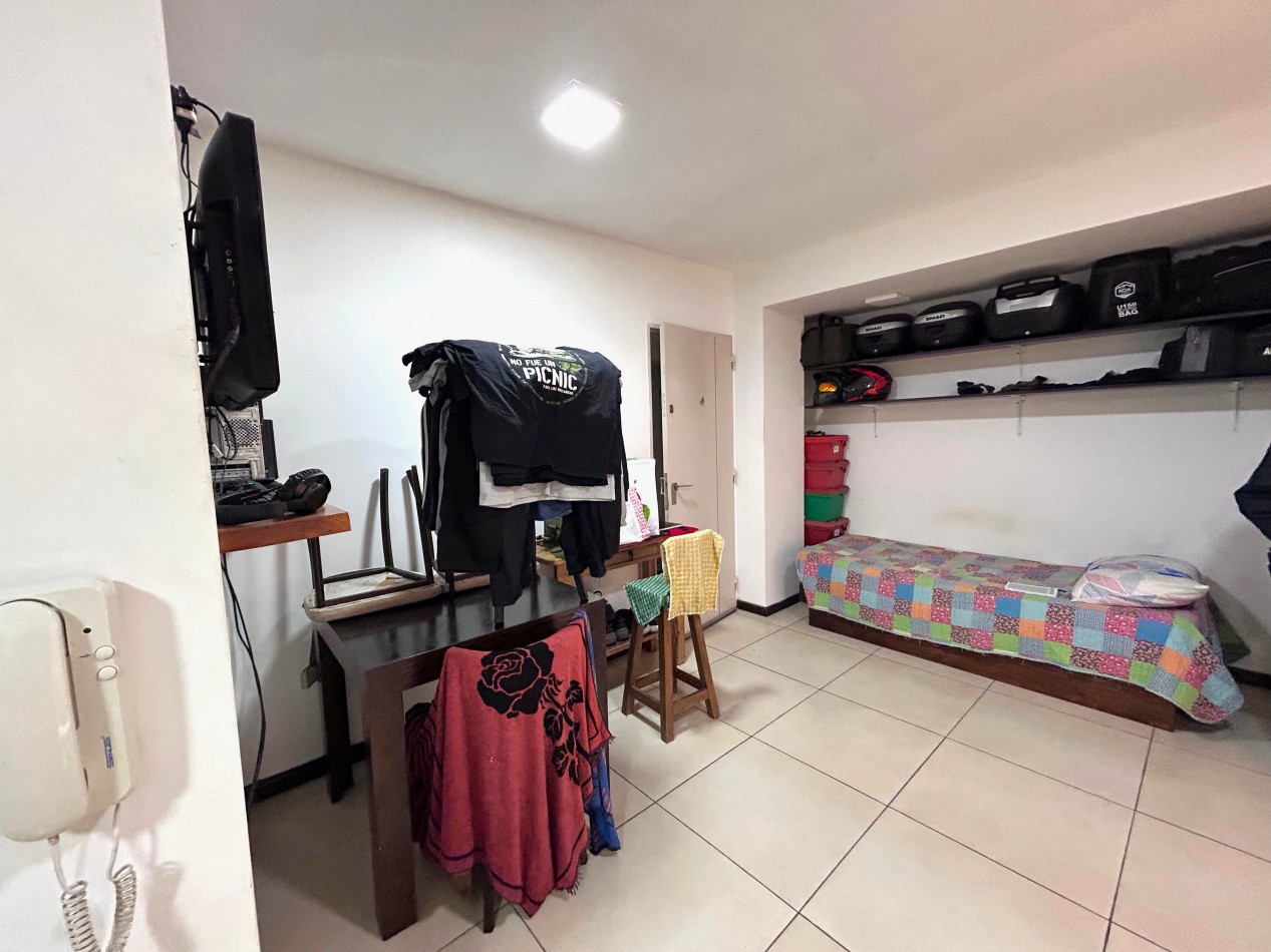 Av Francia al 1400, excelente zona, departamento Monoambiente.