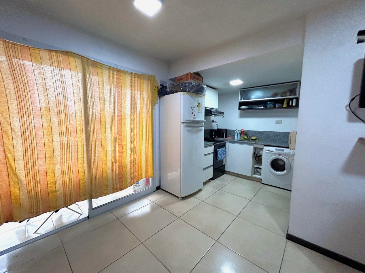 Av Francia al 1400, excelente zona, departamento Monoambiente.