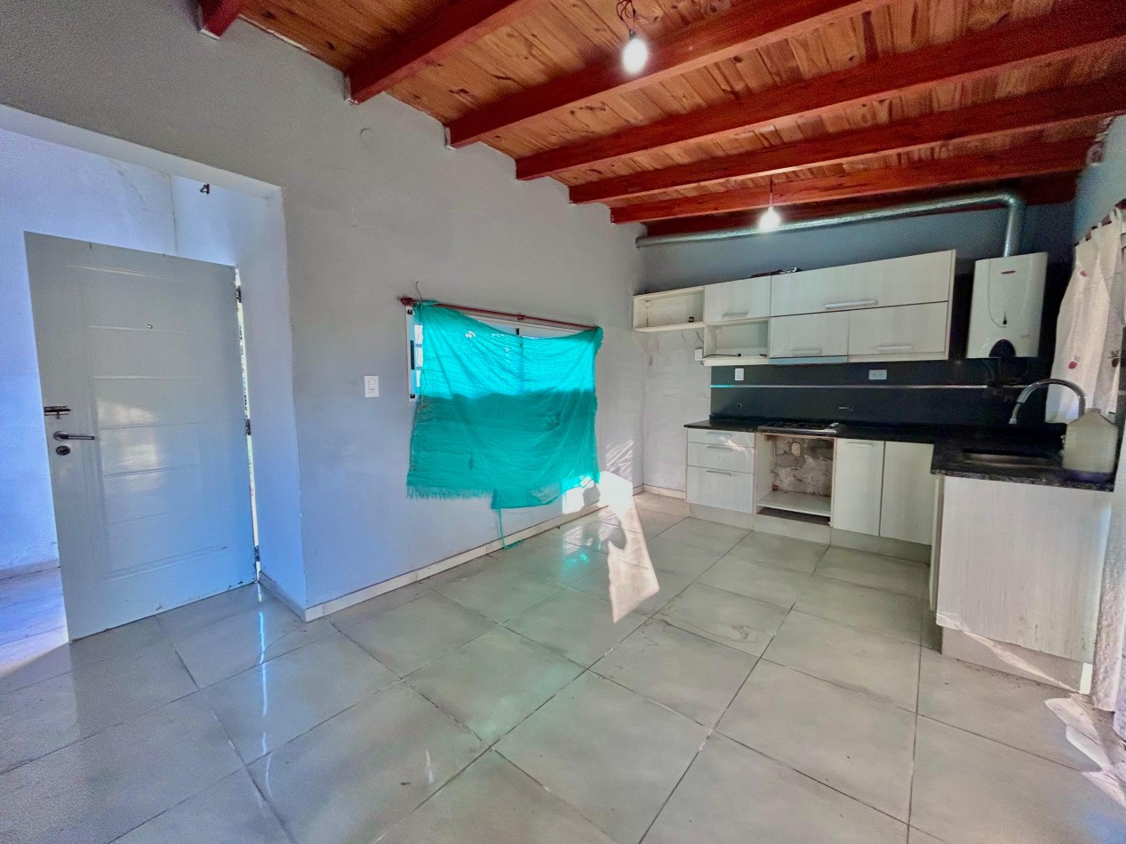 La Carolina, el Aguribay 6300, un dormitorio, posibilidad de segundo dorm, 289 m2.
