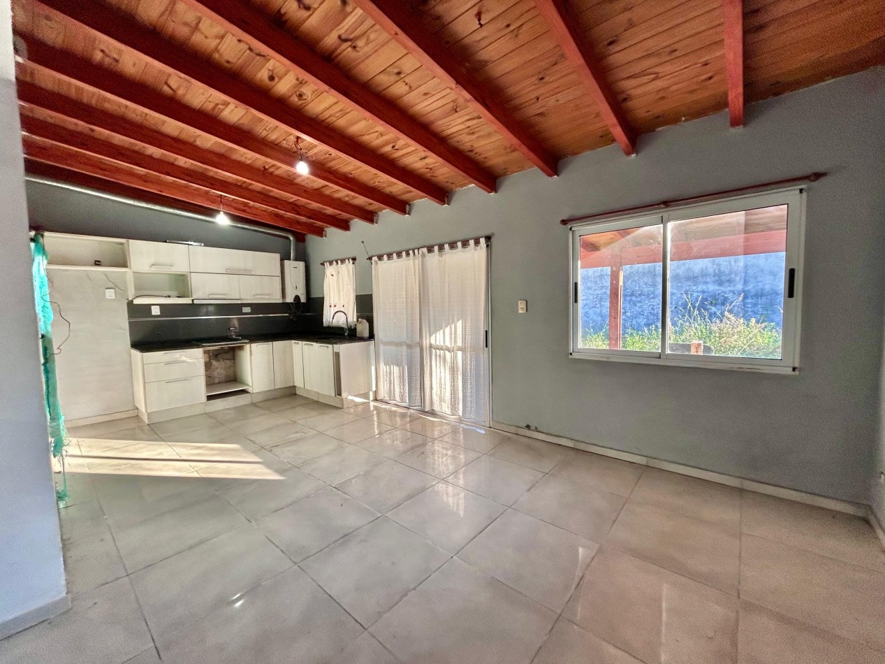 La Carolina, el Aguribay 6300, un dormitorio, posibilidad de segundo dorm, 289 m2.