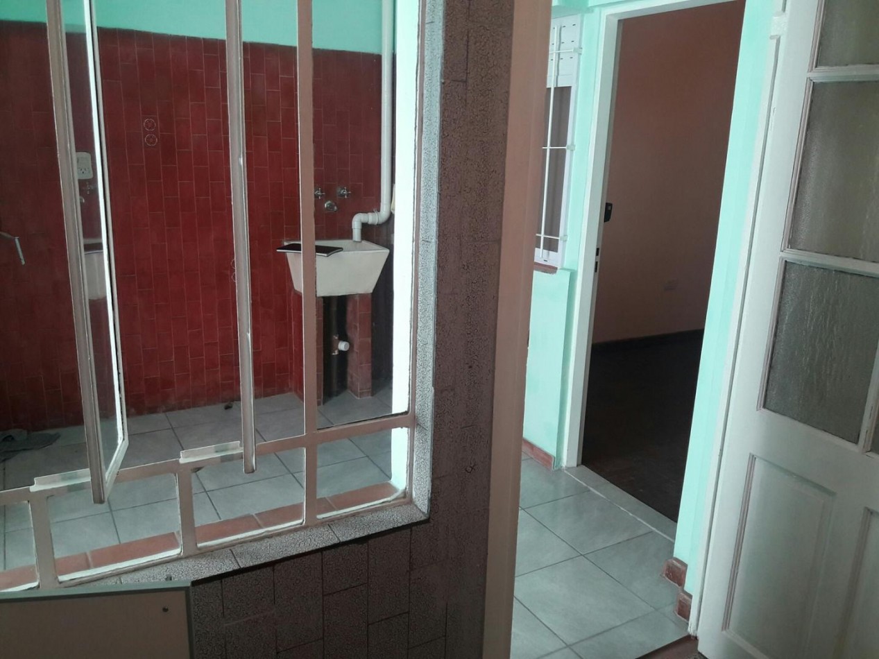 CASA INTERNA ALQUILER GALVEZ 1300