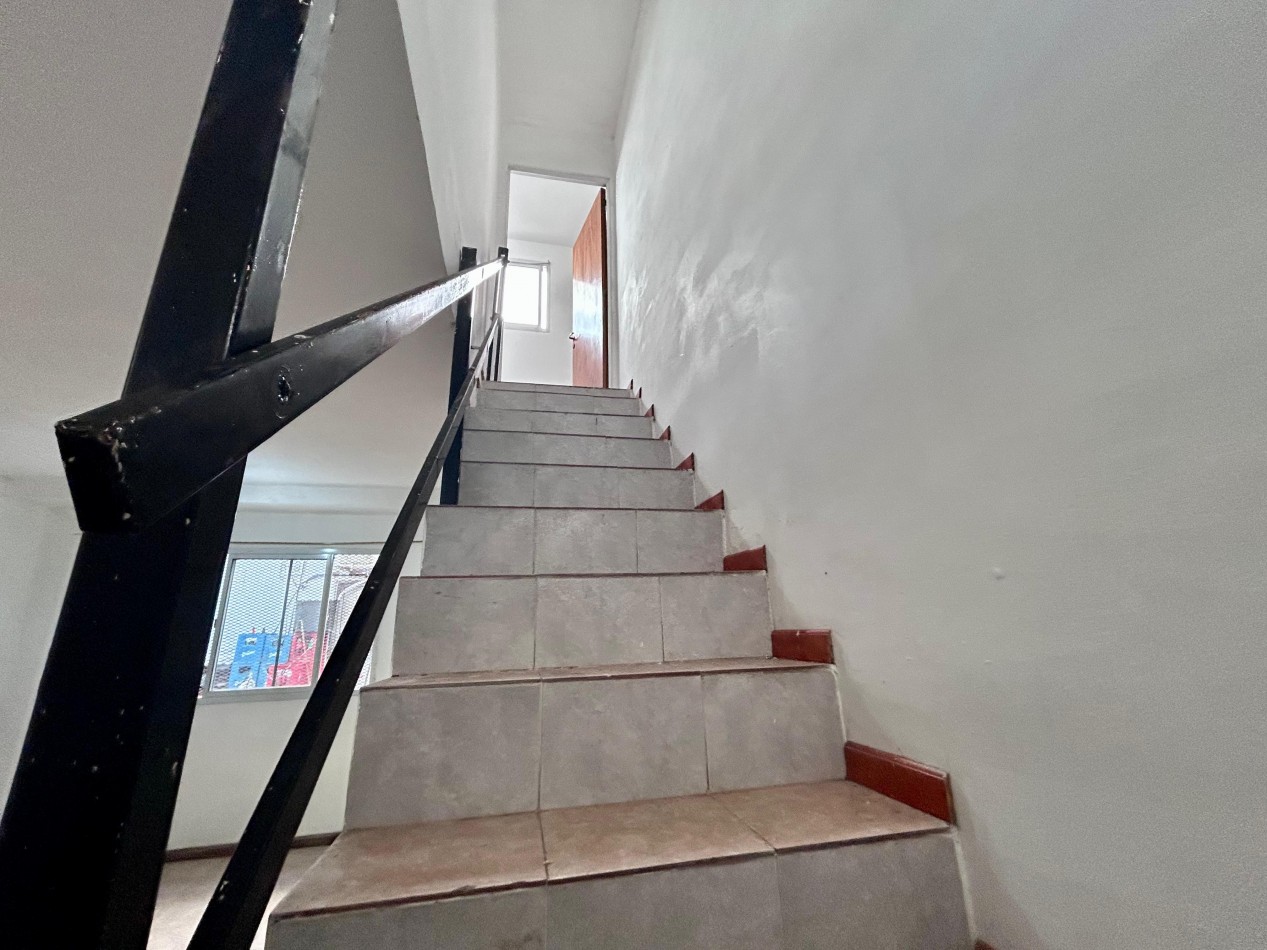 Alquiler, Buenos Aires 2700, 1 dormitorio, duplex.
