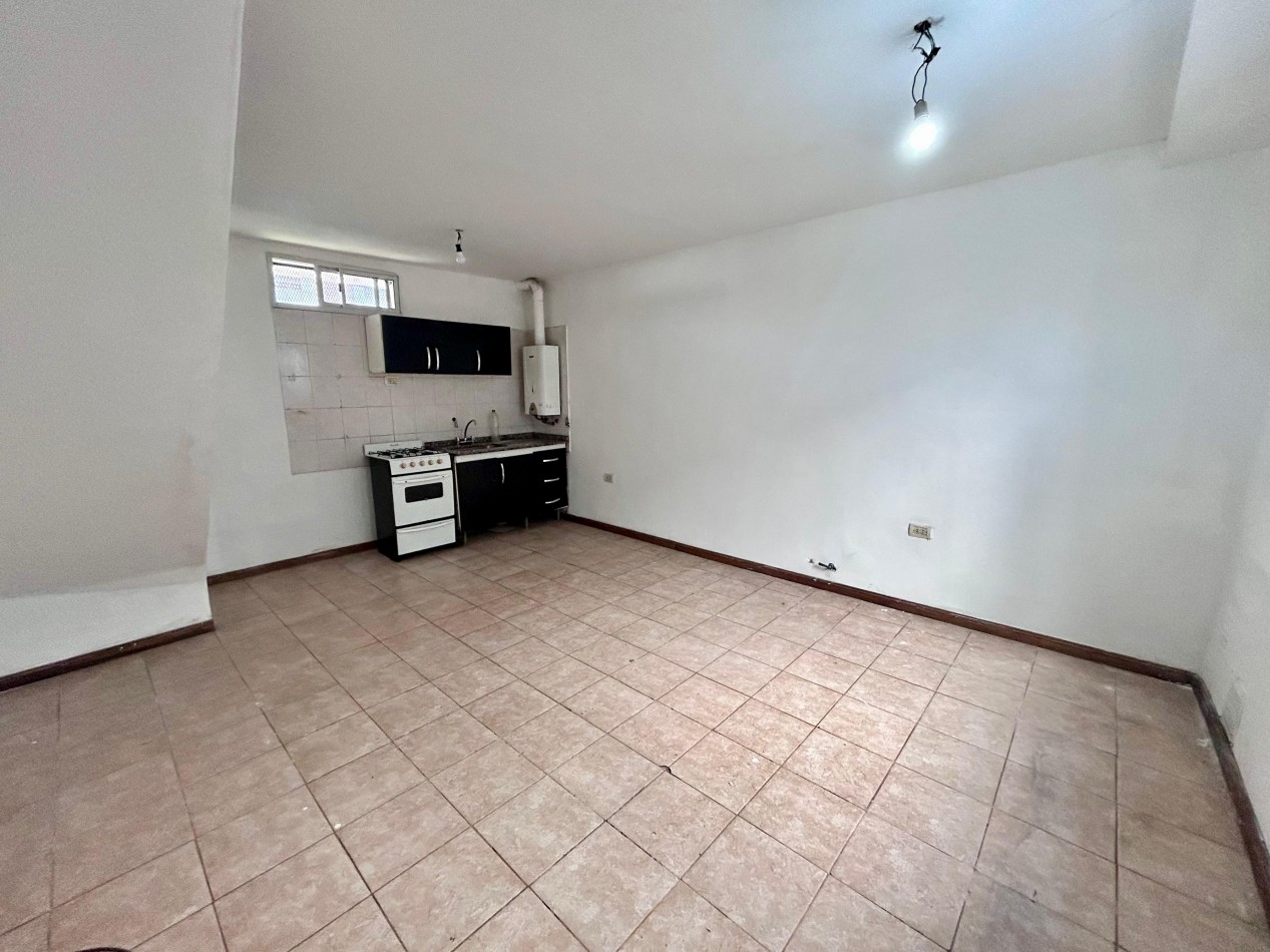 Alquiler, Buenos Aires 2700, 1 dormitorio, duplex.