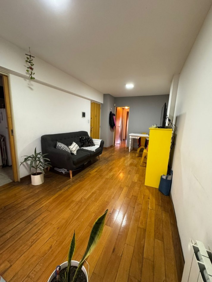 Brown 1700, Departamento Semipiso un dormitorio, dos balcones