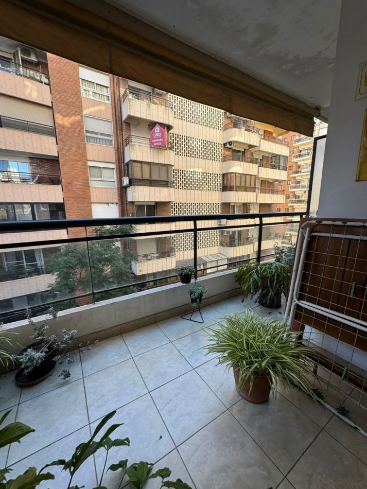 Brown 1700, Departamento Semipiso un dormitorio, dos balcones