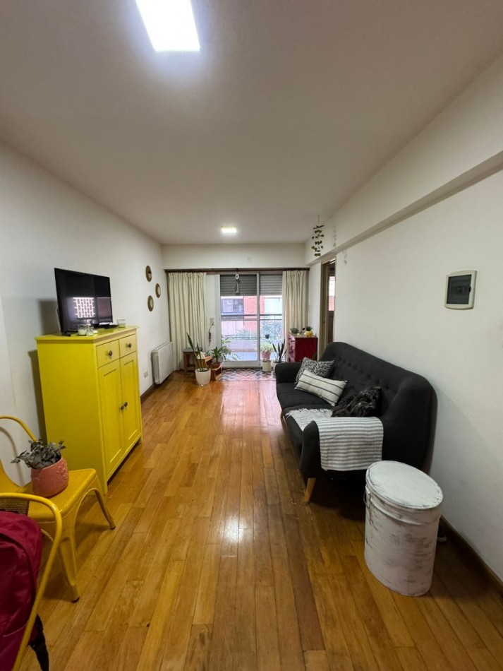 Brown 1700, Departamento Semipiso un dormitorio, dos balcones