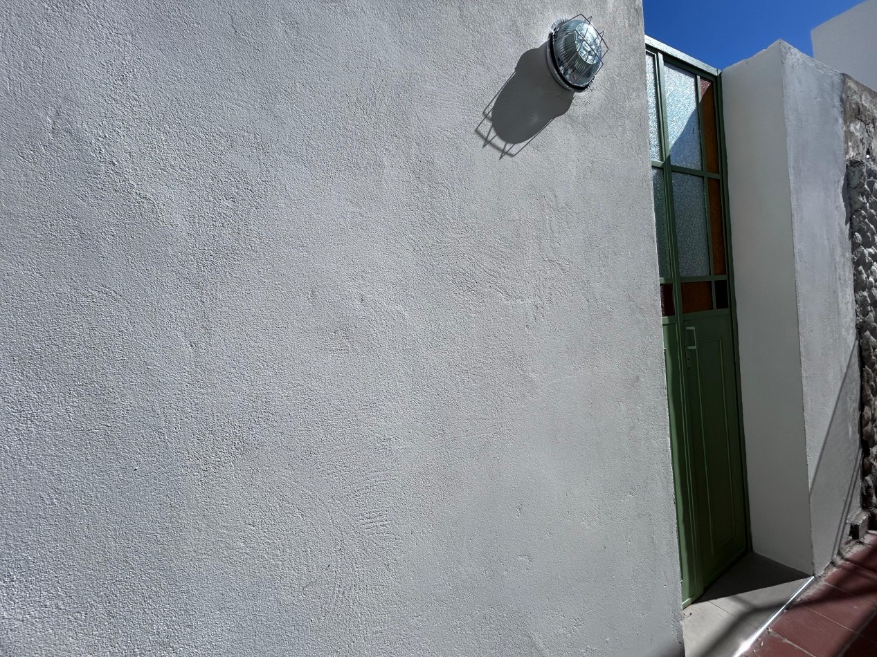 Saavedra 1900, departamento en venta de pasillo, loft, posibilidad de dividir, patio. A estrenar. 