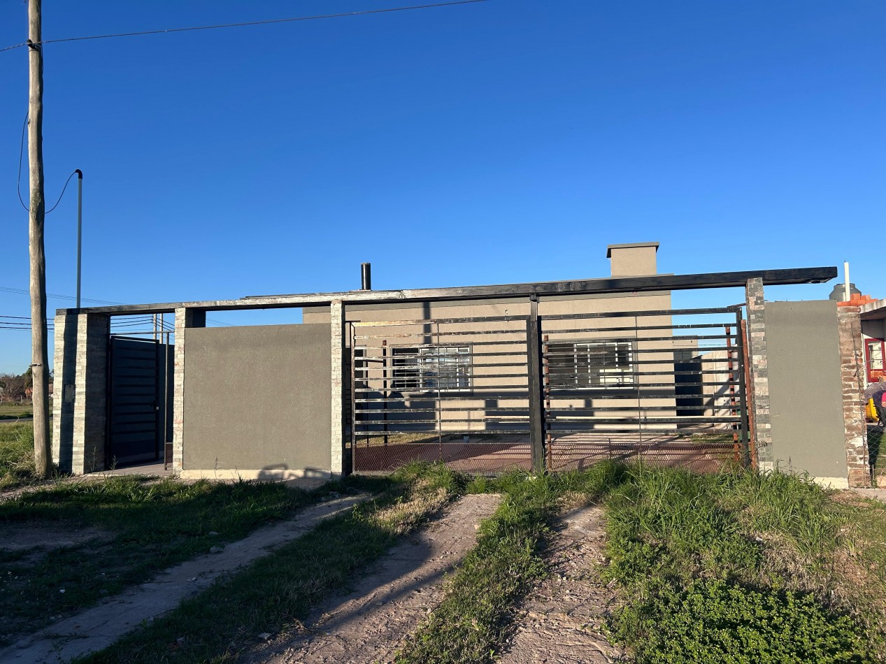 Lomas de Alicia, Excelente propiedad a estrenar, pileta, quincho.