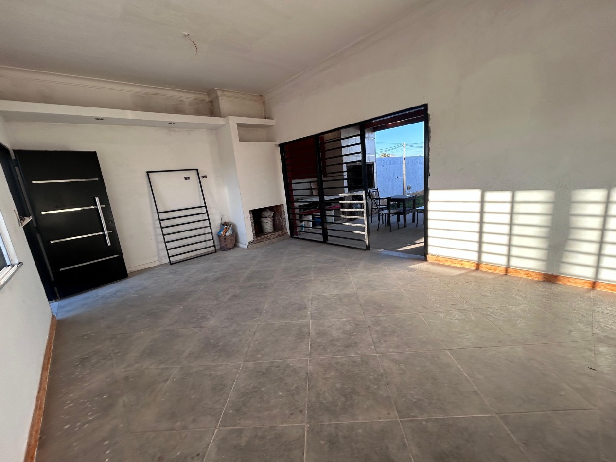 Lomas de Alicia, Excelente propiedad a estrenar, pileta, quincho.