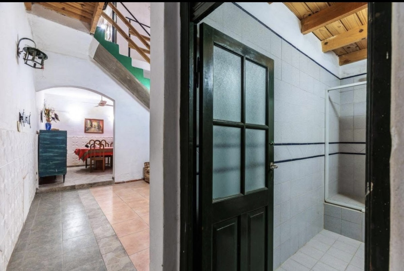 Buenos Aires 3000, casa 3 o posibilidad 4 dormitorios, ingreso vehiculos. 