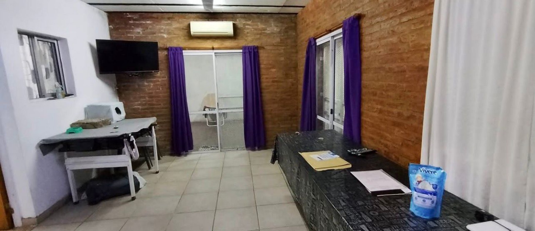 Venecia 3900, casa de 5 dormitorios, amplio terreno