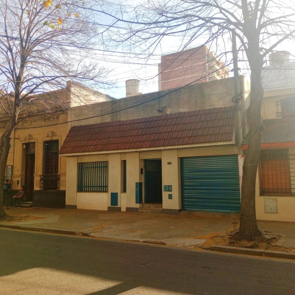 Vera Mujica 900, oportunidad para inversores! 247 m2. 