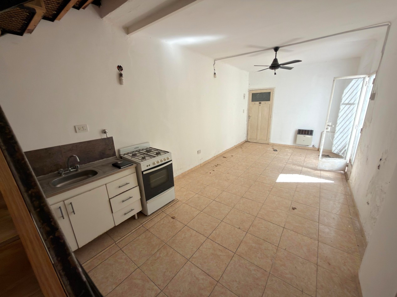 Callao 600, Departamento interno tipo duplex - 1 dormitorio 