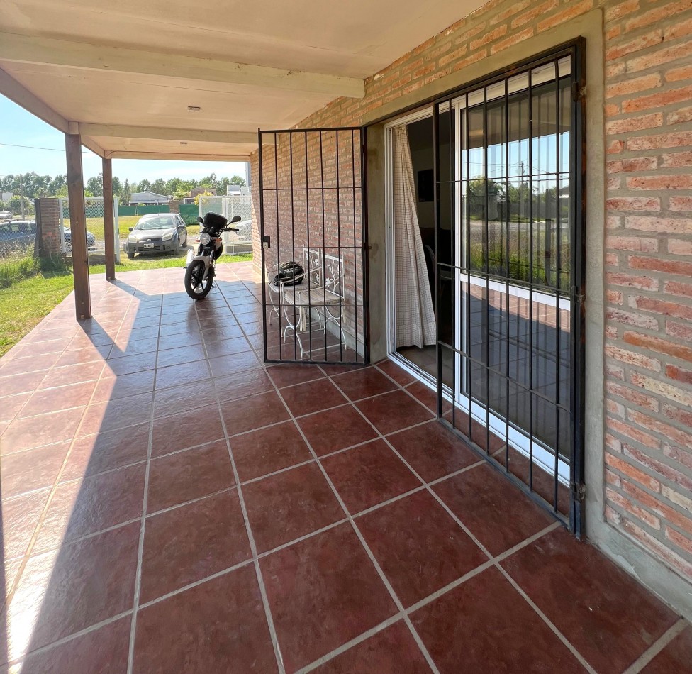 Campiñas de Piñero, Agustinos 500, casa de 3 dormitorios, 400 m2. 