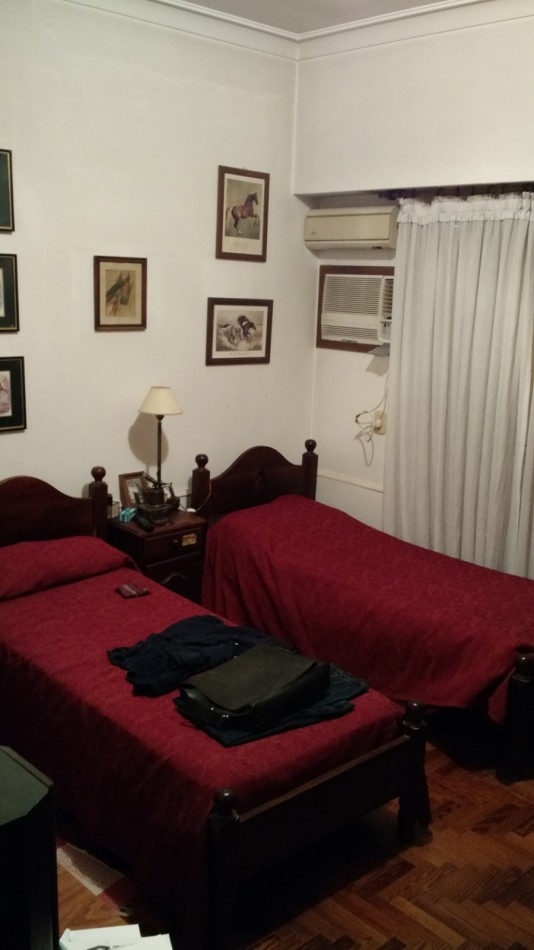 Santa Teresa, Av. Sarmiento 100, Excelente propiedad, 4 dormitorios, Jardin, Pileta