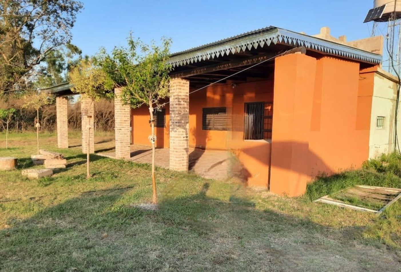 Villa Constitucion, campo de dos hectareas con propiedad de un dormitorio y pileta, oportunidad.