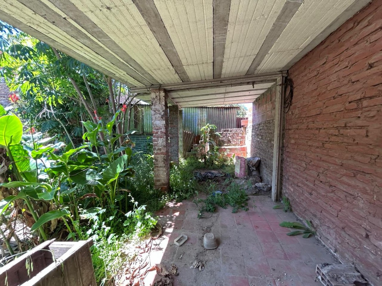 San Martin 6600, terreno interno, construccion a reciclar.