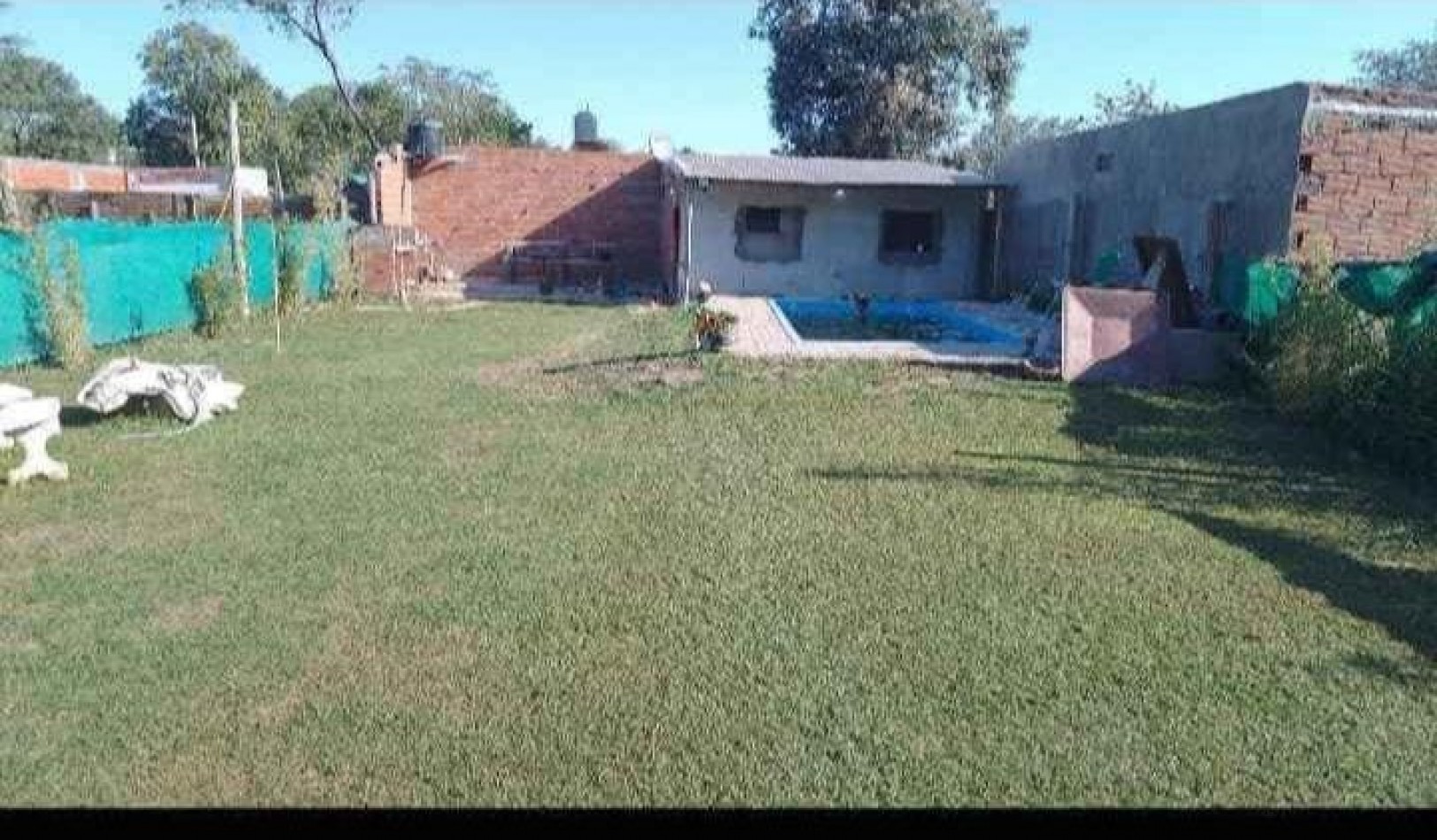 Arroyo seco, playa hermosa., casa de fin de semana. 1 dormitorio, quincho y pileta.