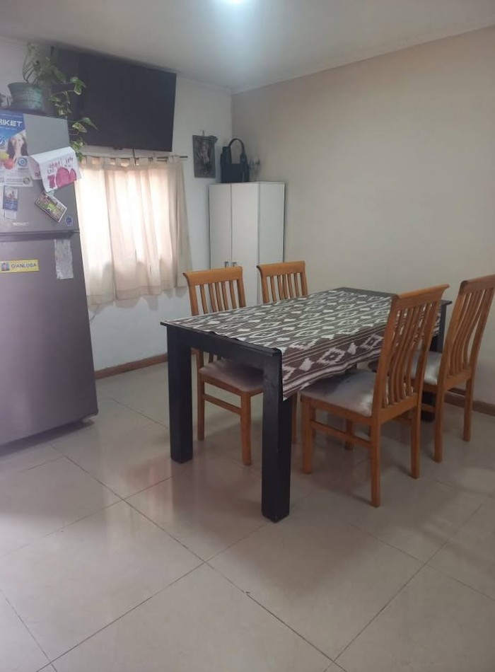 Gaboto al 5400, interna, dos dormitorios, patio.