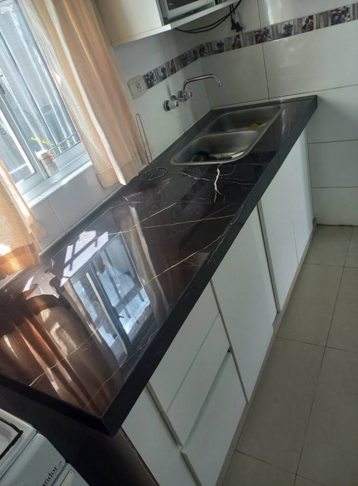 Gaboto al 5400, interna, dos dormitorios, patio.