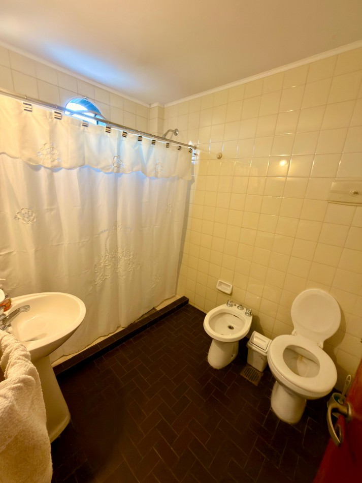 San Juan 3000, departamento amplio, 1 dormitorio, balcon.