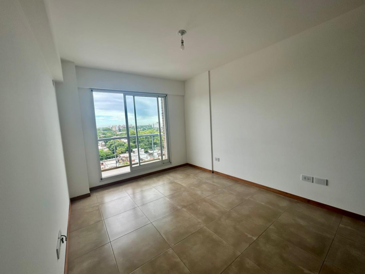 Mitre, 3200, departamento contrafrente, 1 dormitorio, piso 8, balcon corrido. 