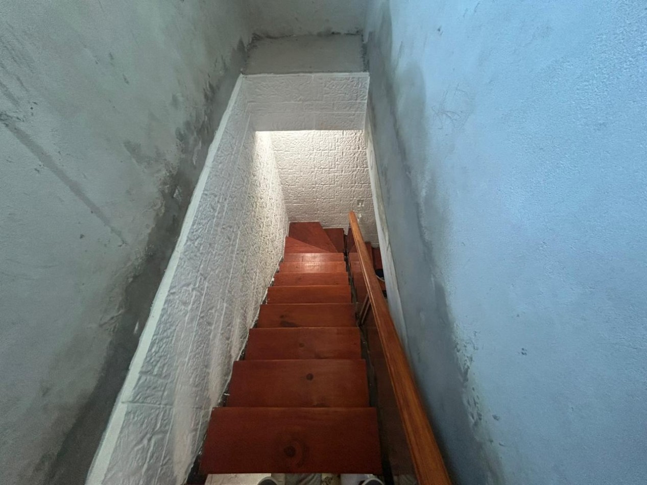 Sadi Carnot 6000 (a 2 cuadras de San Martin 6000) - Casa interna unica 3 dormitorios, patio, balcon terraza