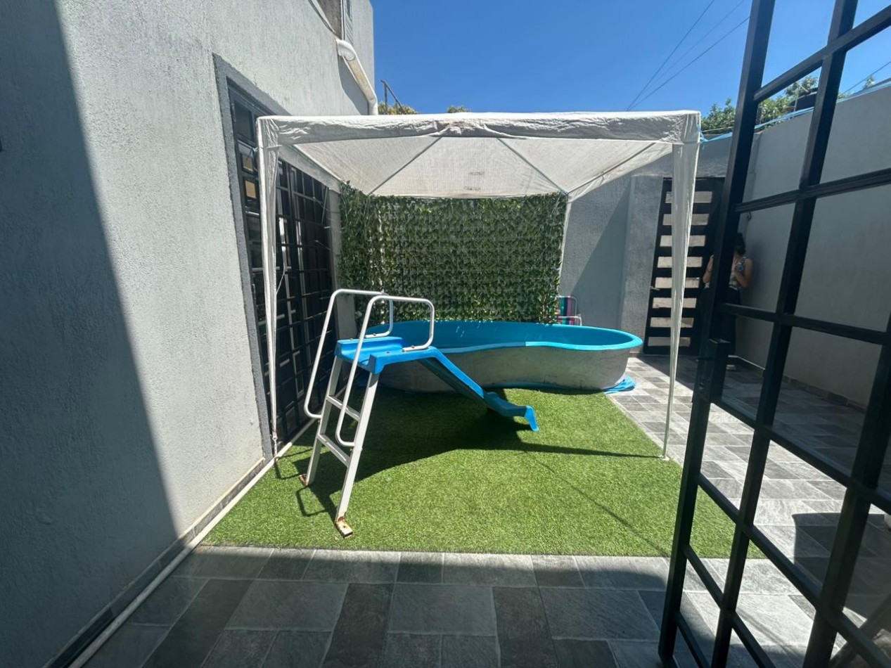 Sadi Carnot 6000 (a 2 cuadras de San Martin 6000) - Casa interna unica 3 dormitorios, patio, balcon terraza