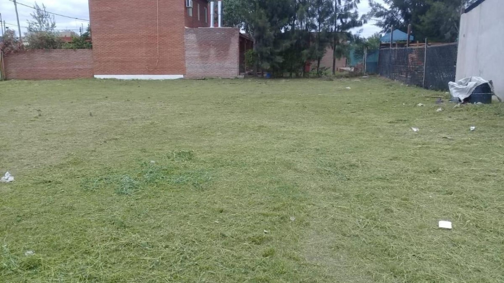 Roldan, Tierra de Sueños 3, terreno de 300 m2, a mts Av Principal.