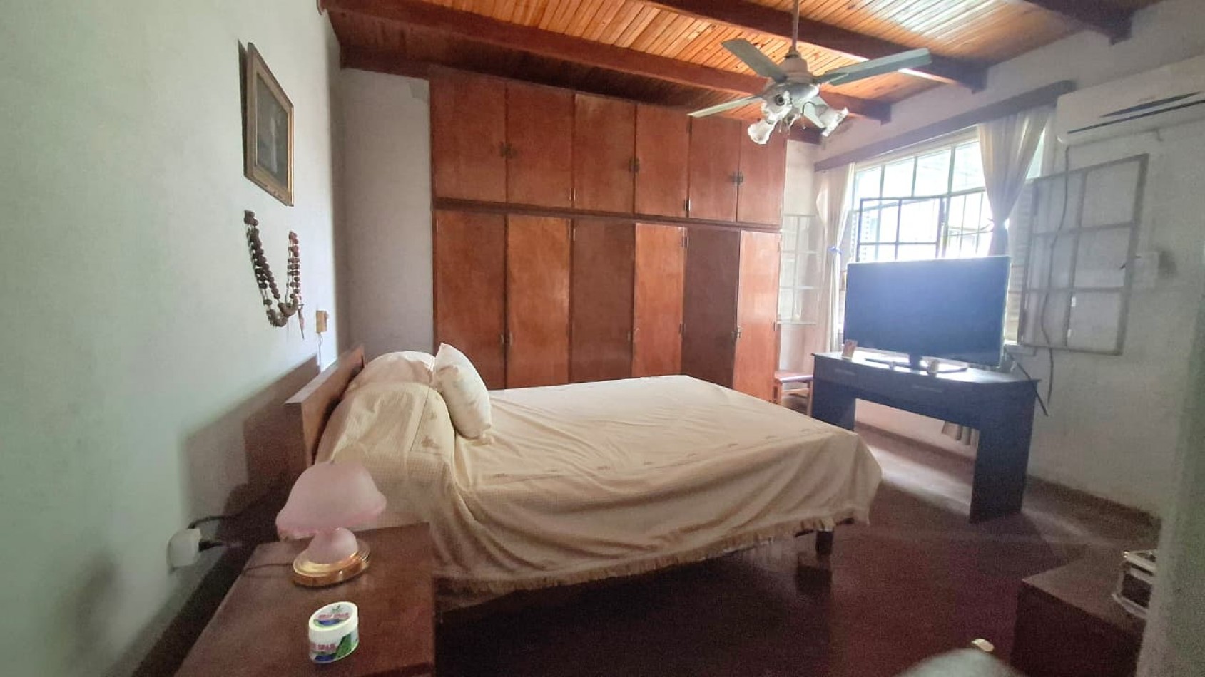 Humberto Primo 1300, 4 dormitorios, quincho, parrillero, pileta + local comercial