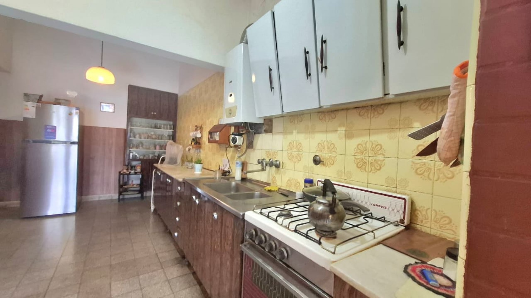 Humberto Primo 1300, 4 dormitorios, quincho, parrillero, pileta + local comercial