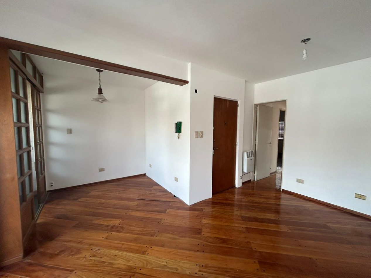 Mendoza al 400, Excelente Calidad, departamento 2 dormitorios.