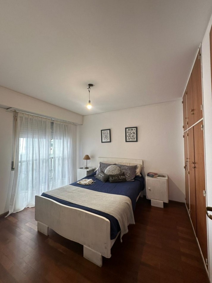 PRIMERO DE MAYO 900, PISO EXCLUSIVO (2 DORMITORIOS + COMODIN) 