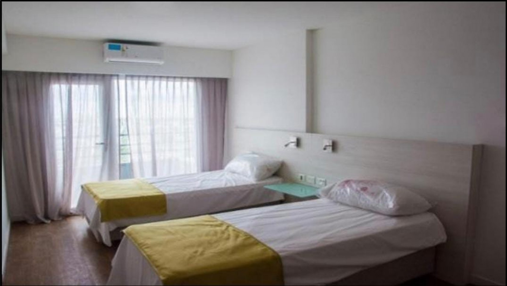 Av Rondeau 100, Hotel Mercure, una habitacion, ideal inversion, excelente calidad y gran ubicacion 