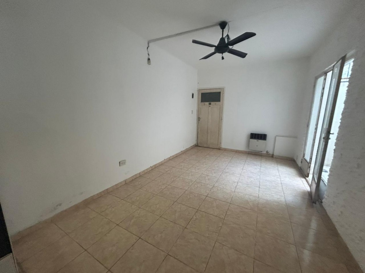 Callao 600, Departamento interno tipo duplex - 1 dormitorio 