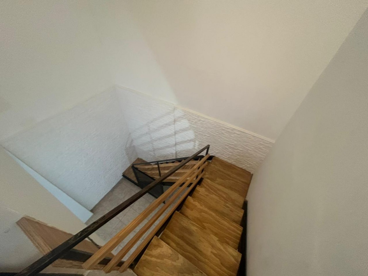 Callao 600, Departamento interno tipo duplex - 1 dormitorio 