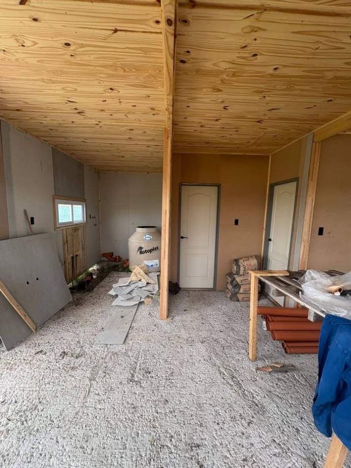 PUEBLO ESTHER, BARRIO JARDINES DE ESTHER, CASA 1 DORMITORIO A TERMINAR