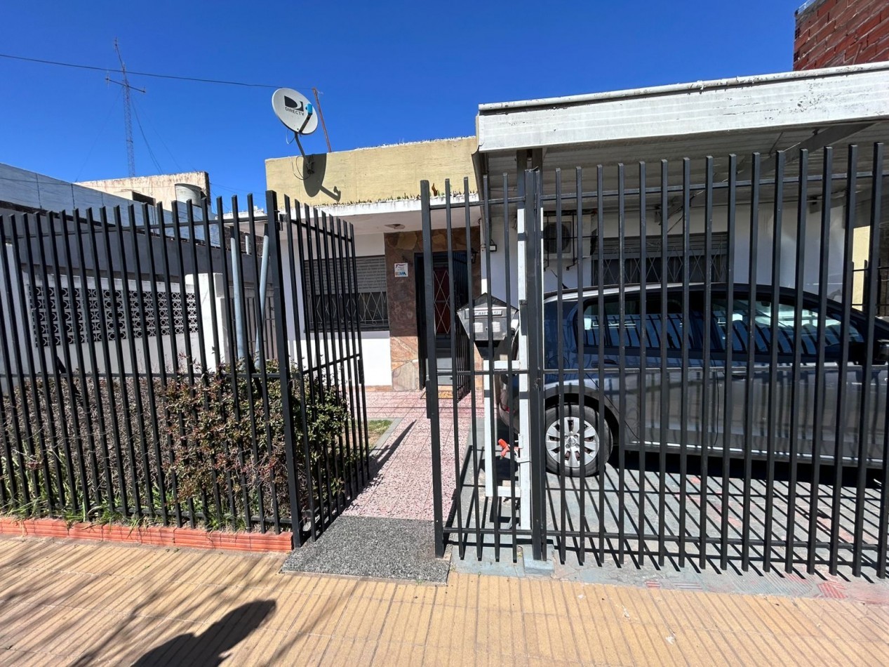 Villa Gobernador Galvez, San Diego 2000, dos dormitorios, patio amplio, 