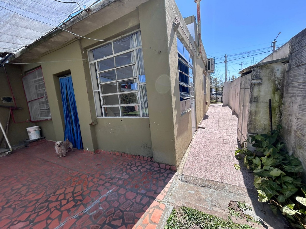 Villa Gobernador Galvez, San Diego 2000, dos dormitorios, patio amplio, 