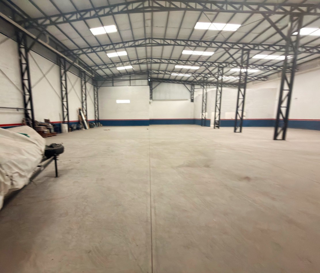 Amplio Galpon 807m2, en venta - Union 2600, Rosario